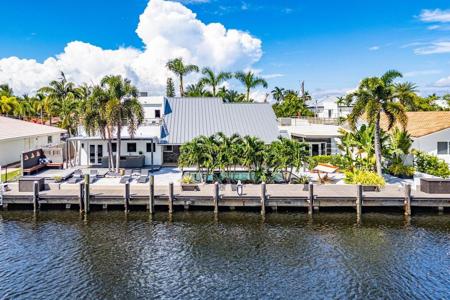 2850 NE 35th Street