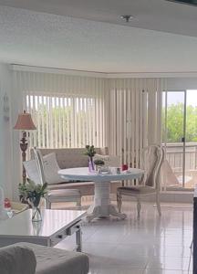 3870 N Highway A1a
