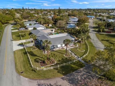 2329 NE 13th Court