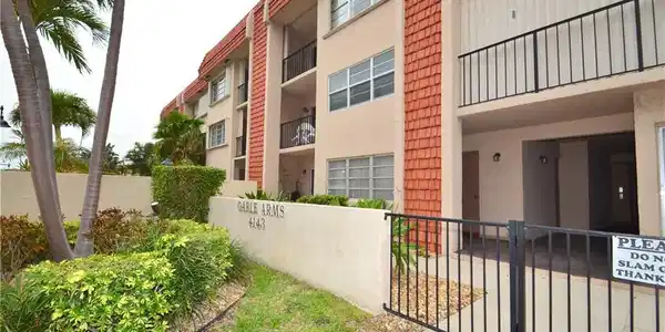 4143 N OCEAN BLVD