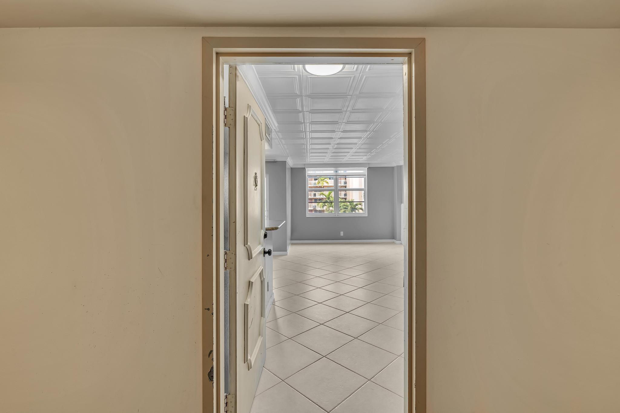 Image 3: Photo 3