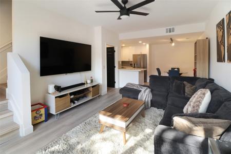 2107 SE 10th Ave