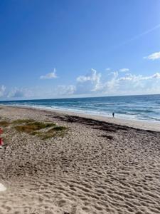 3500 S Ocean 117 Boulevard