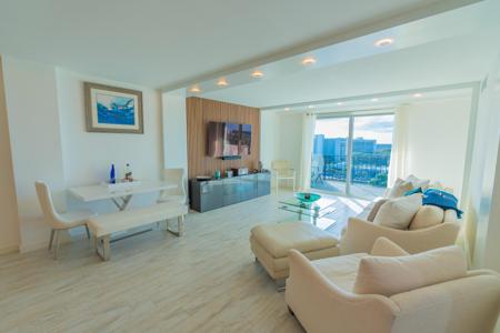 1200 Marine Way
