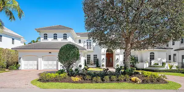 2310 W Silver Palm Road
