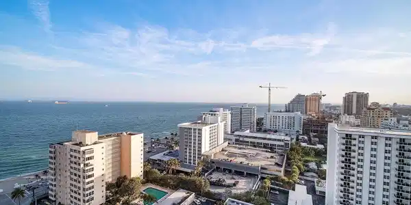 3101 Bayshore Dr