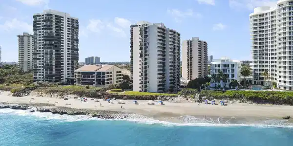 4200 N Ocean Drive