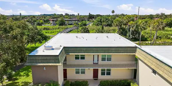 4 Vista Gardens Trail