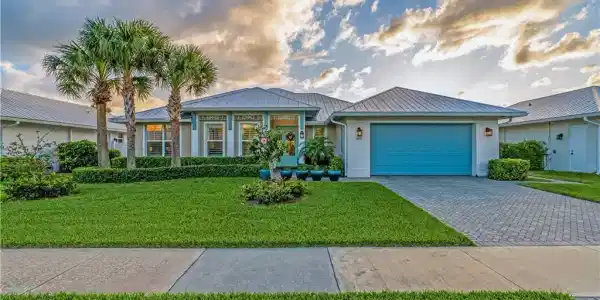 3921 Shoreside Dr