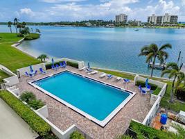 19800 Sandpointe Bay 607 Drive