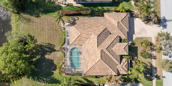 Image 3: Drone