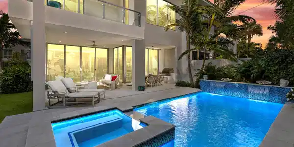 402 Ocean One Lane