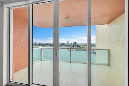 2640 Lake Shore Drive