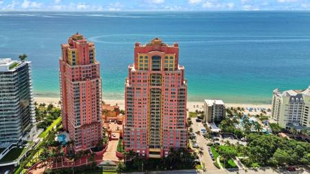 2100 N Ocean Blvd