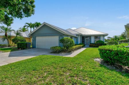 2300 SW Mayflower Drive