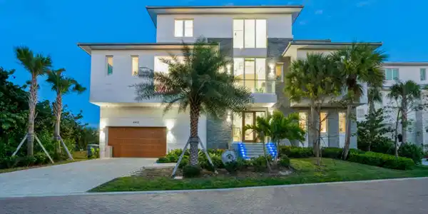 4422 N Highway A1a