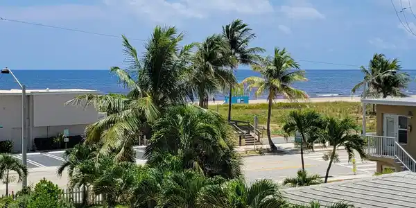 525 N Ocean Boulevard