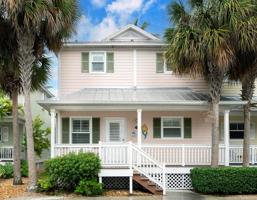 18 Coral Way