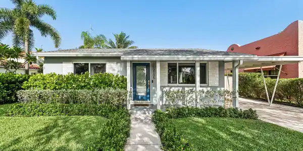 2105 N Federal Highway
