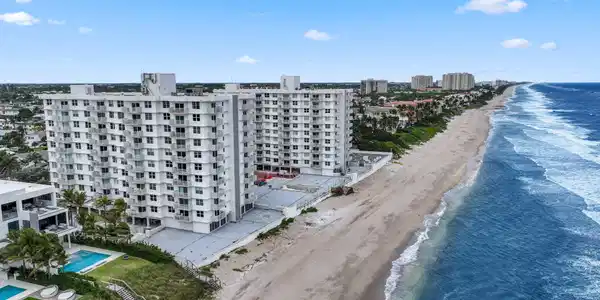 4511 S Ocean Boulevard