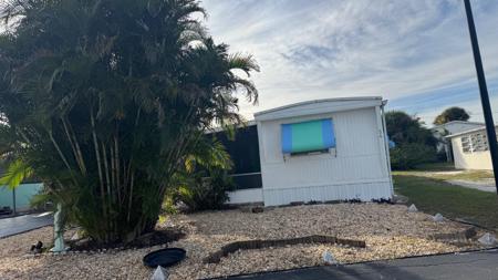 11055 SE Federal Highway