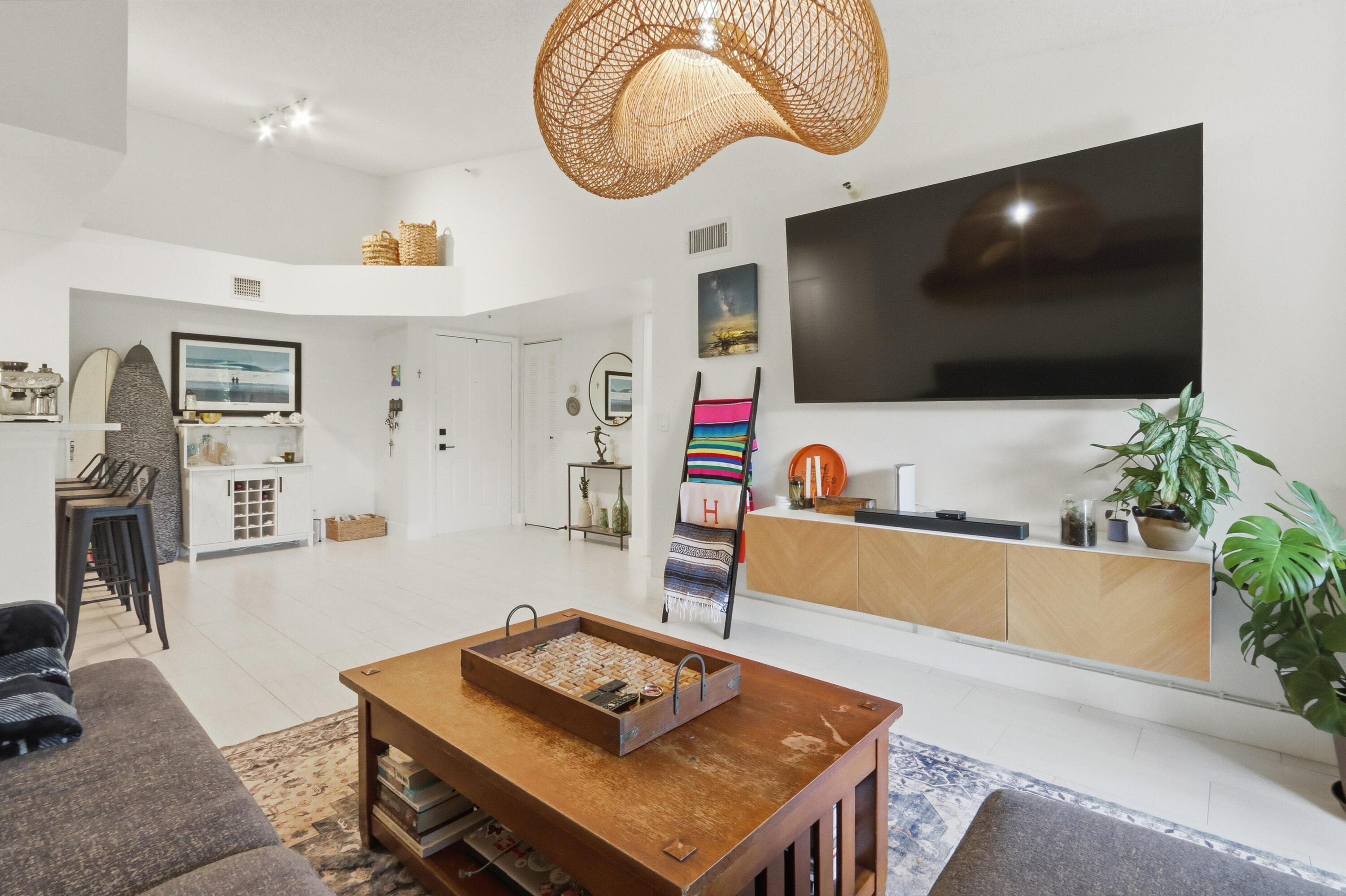 Image 3: 110 Yacht Club Way Apt 306-print-011-052