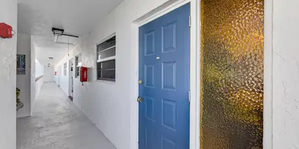 Image 4: Door to 505