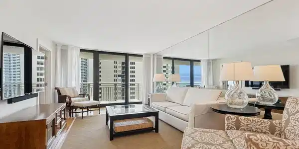 Image 2: Living Room