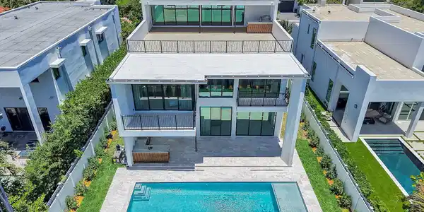 Image 2: 344 NE Second St, Boca Raton 2-101