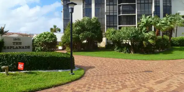1901 S Ocean Boulevard