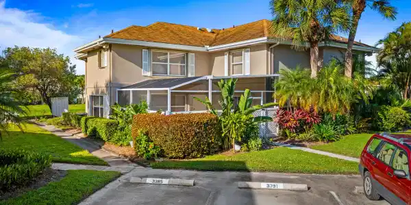 3389 SW Sunset Trace Circle