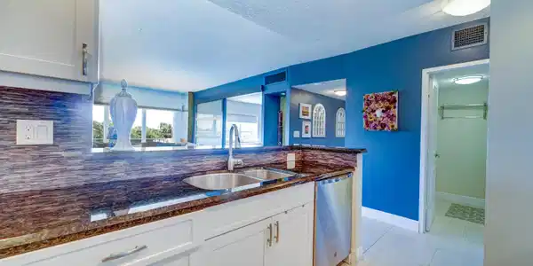 Image 3: 2500 E Las Olas Blvd Apt 403-print-011-0