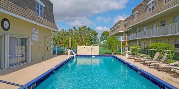 Image 4: Heated Pool