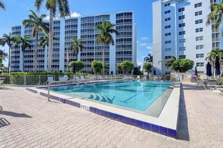 3224 S Ocean Boulevard