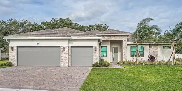 1510 SW Lago Circle