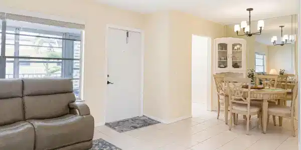 Image 2: OPEN FLOOR PLAN