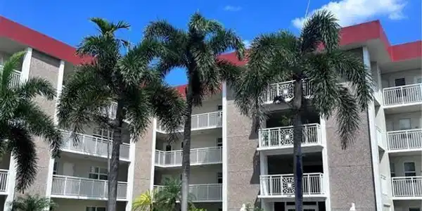 3100 NE 48th Court