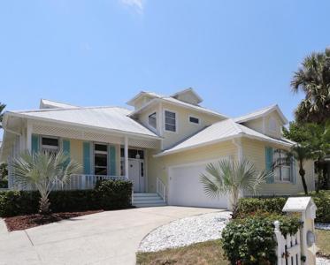 400 Seaside Lane