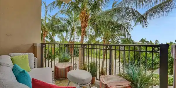 2501 N Ocean Blvd