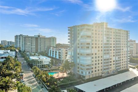 305 N Pompano Beach Blvd