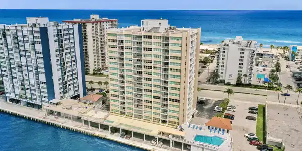 1410 S Ocean Drive