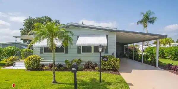 174 NE Emerald Drive