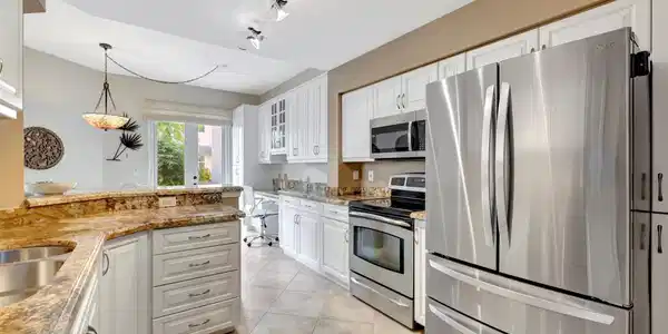 1900 Oceanwalk Ln