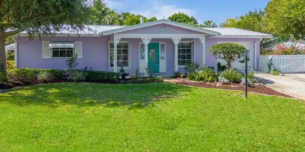 4136 NE Hyline Drive