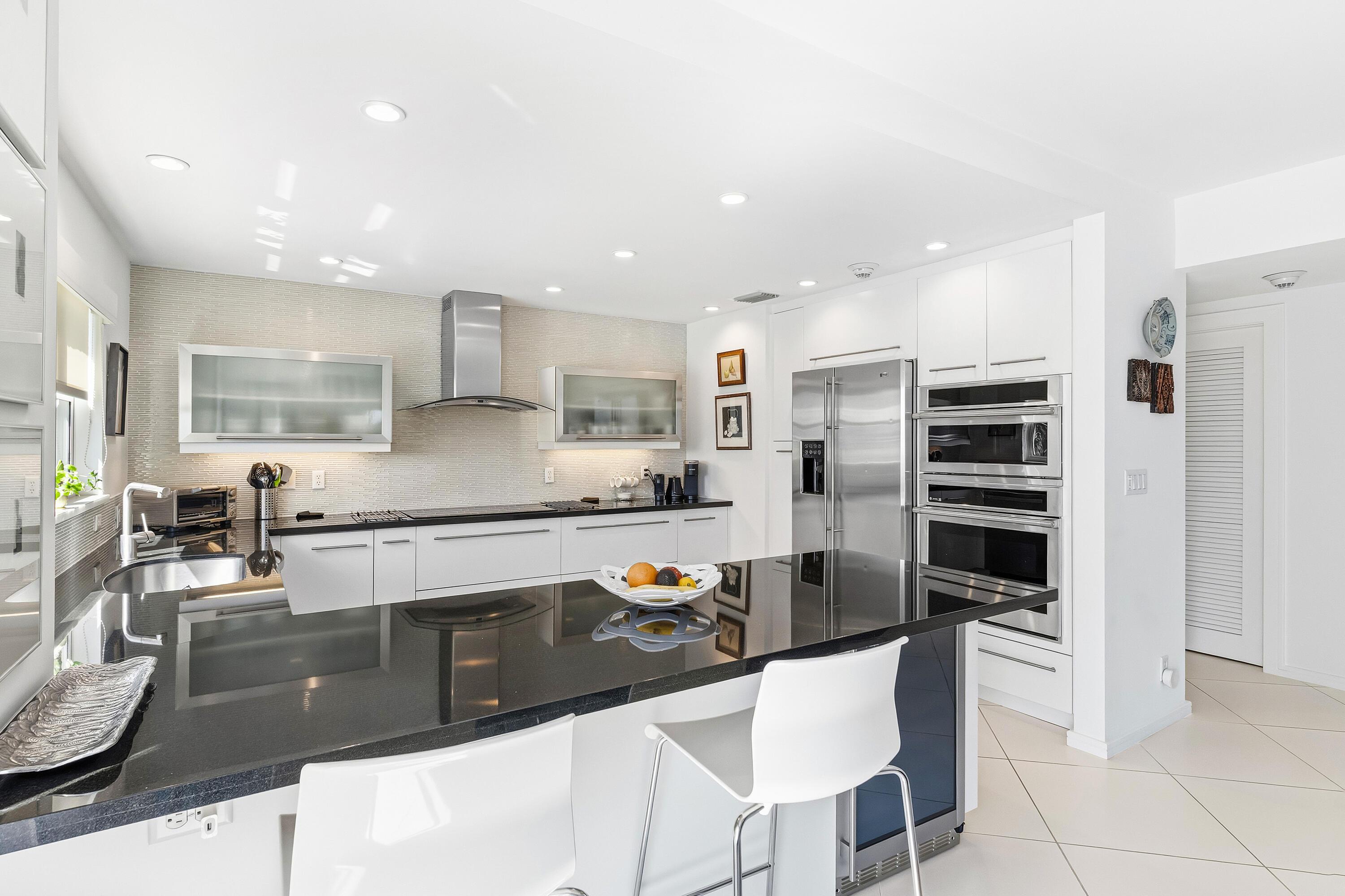 Image 2: Open & Renovated Kitchen