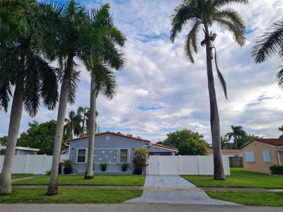906 NE 3 STREET