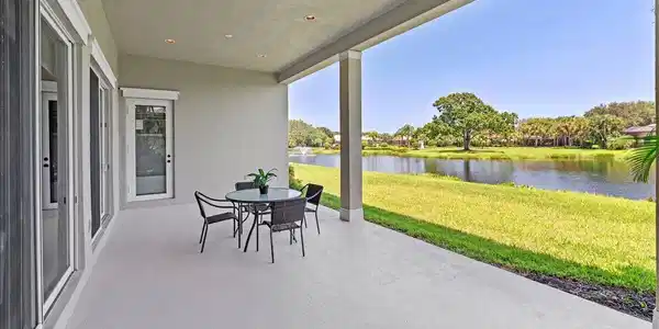 Image 3: Back Patio