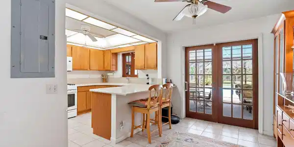 Image 4: French doors to patio