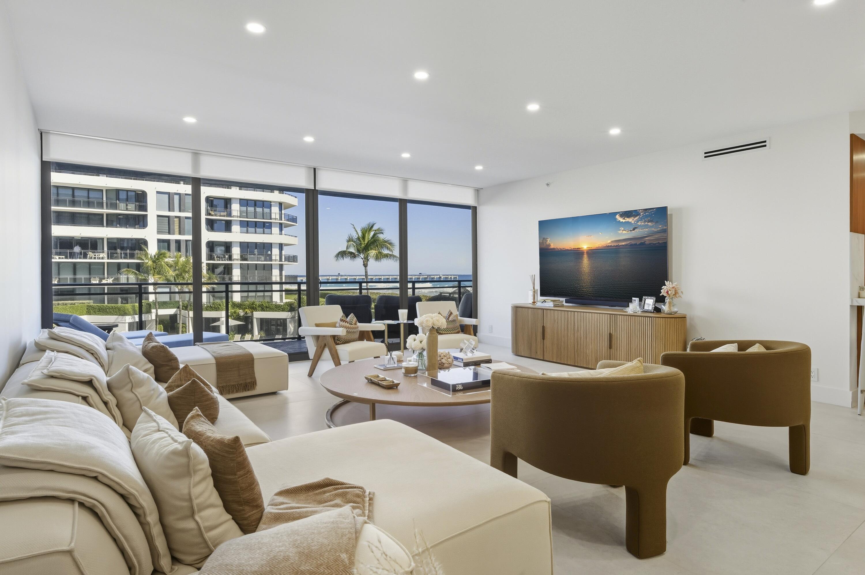 Image 3: 3100_S_Ocean_Blvd_201S_PB_5726_002