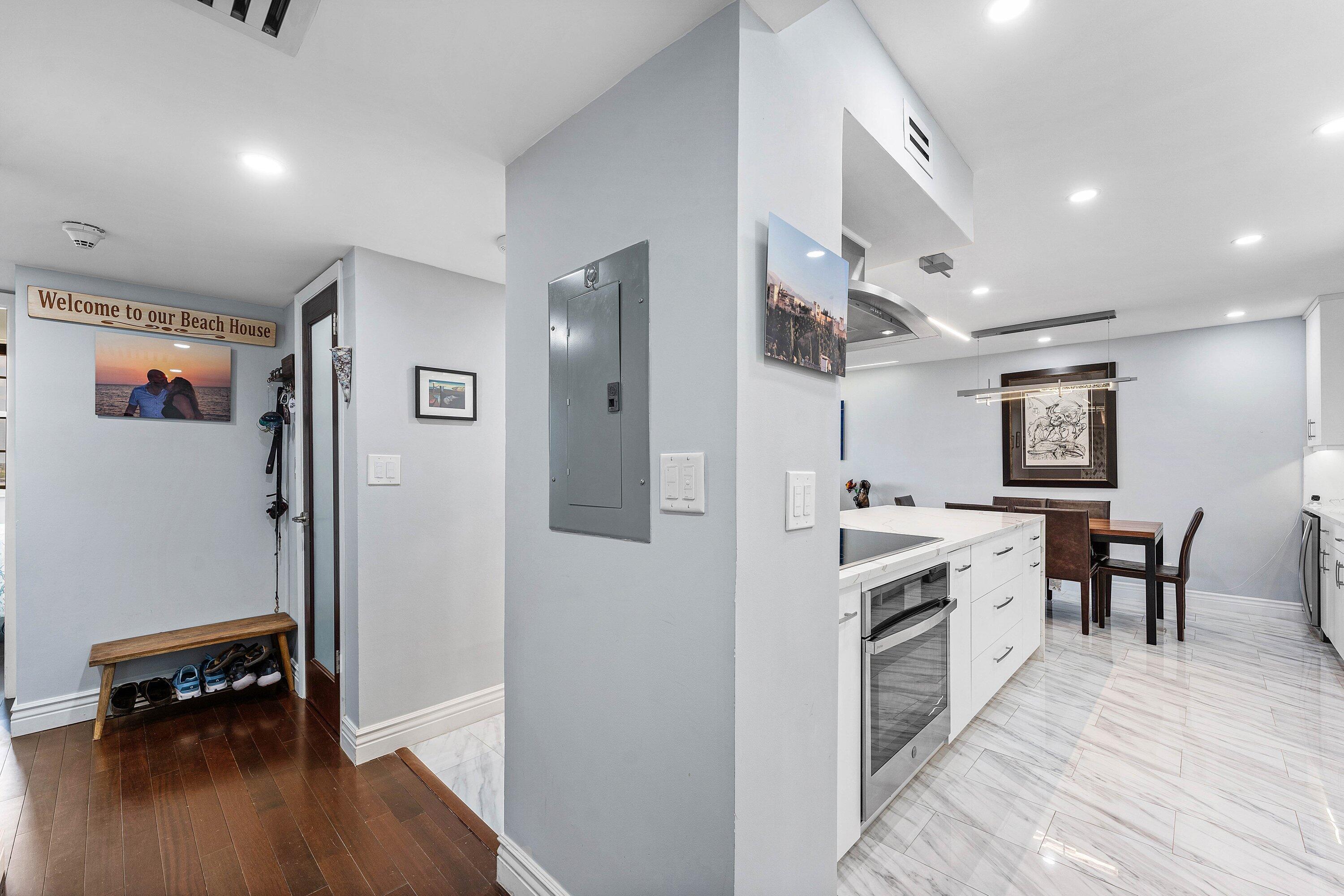 Image 4: 003-2121NorthOceanBoulevard-1740E-BocaRa